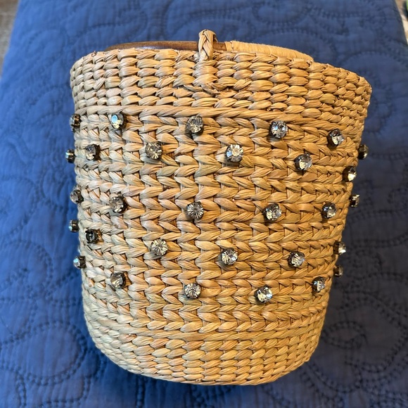 Used twice Lovers and Friends Athena raffia bucket bag - Picture 2 of 3